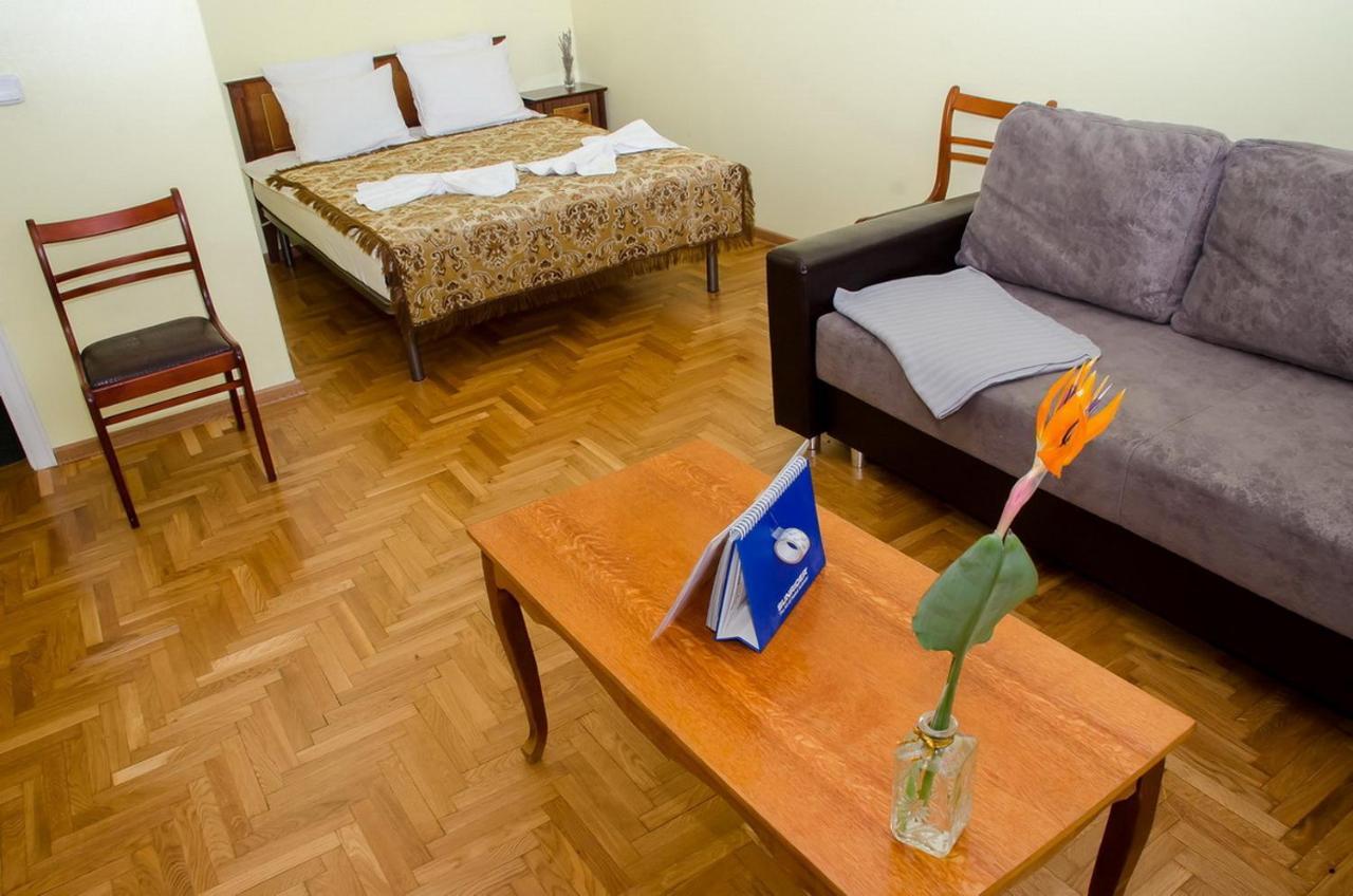 Apartament Na Adamkovskoy Apartment Brest Exterior photo